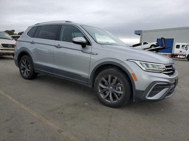 2022 Volkswagen Tiguan SE