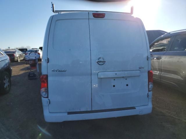 2018 Nissan NV200 2.5S