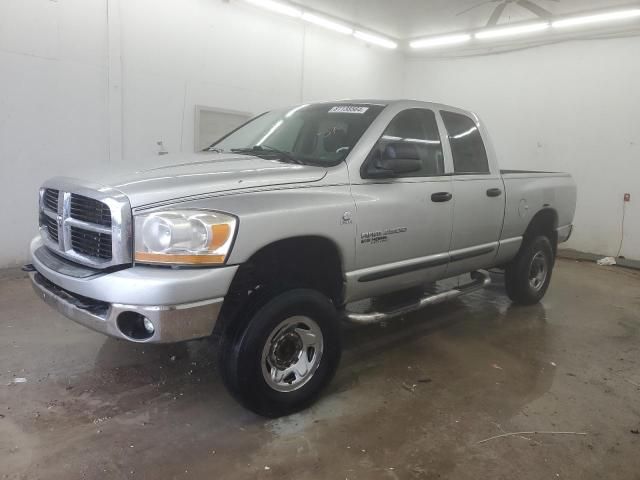 2006 Dodge RAM 2500 ST