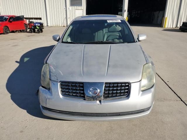 2005 Nissan Maxima SE