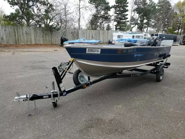 2015 Lund Marine Trailer