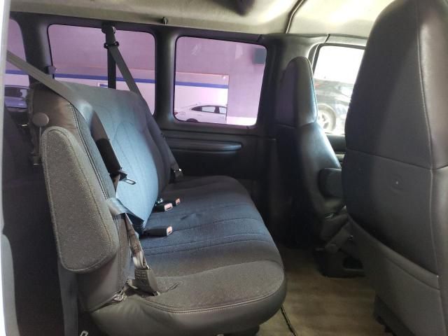 2002 Chevrolet Express G1500