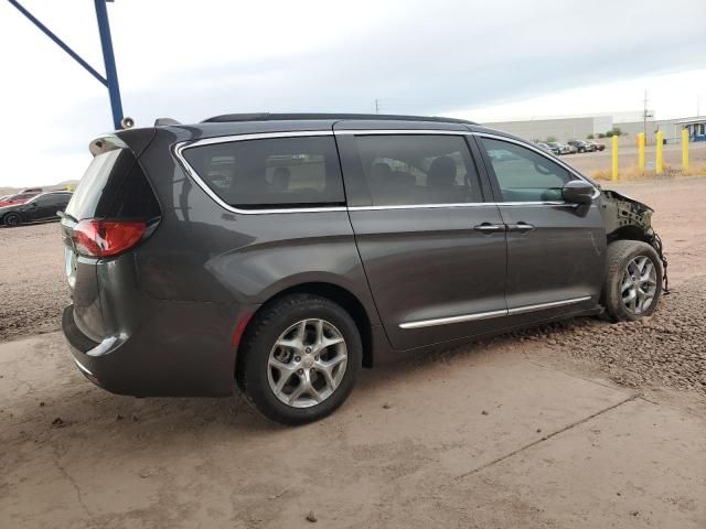 2017 Chrysler Pacifica Touring L