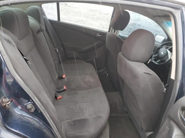 2010 Nissan Altima Base