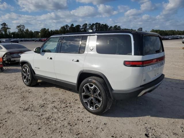 2023 Rivian R1S Adventure