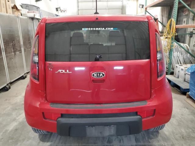 2011 KIA Soul +