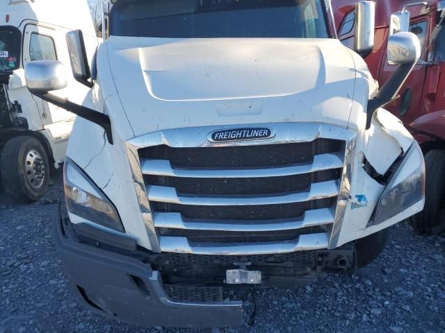 2023 Freightliner Cascadia 126