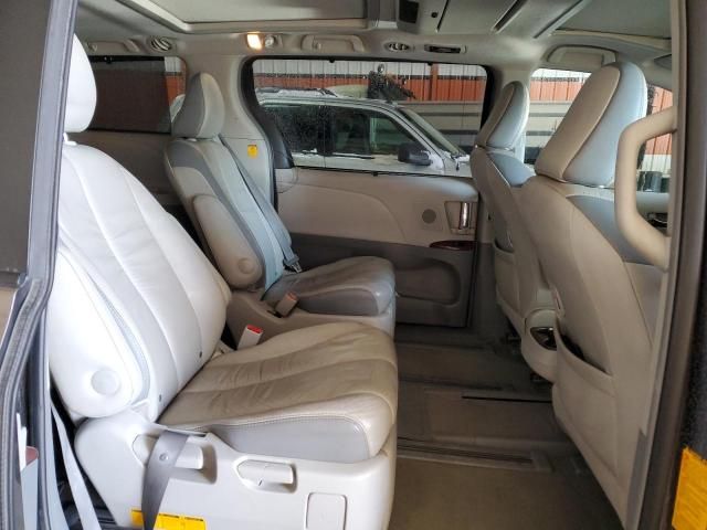 2011 Toyota Sienna XLE