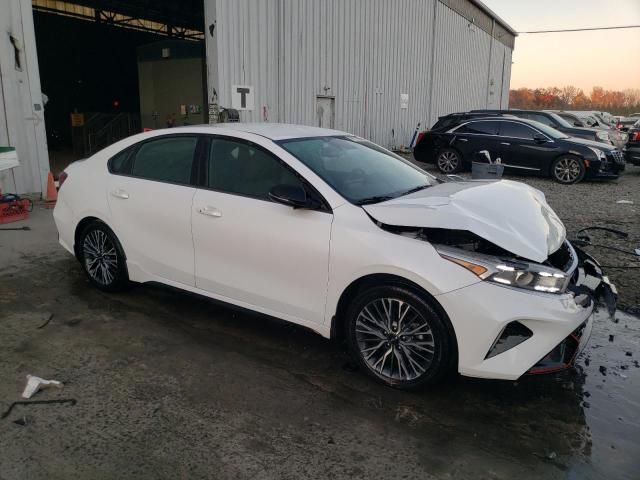 2022 KIA Forte GT Line