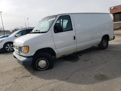 Camiones salvage sin ofertas aún a la venta en subasta: 2002 Ford Econoline E150 Van