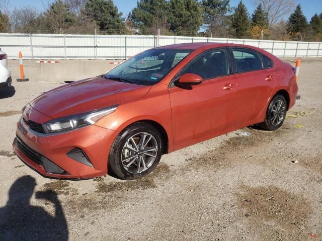 2023 KIA Forte LX