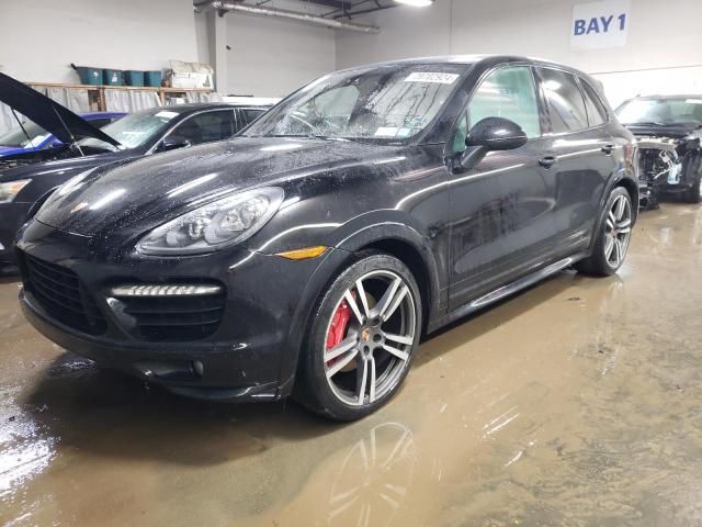 2014 Porsche Cayenne GTS