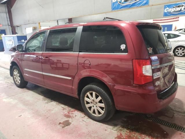 2013 Chrysler Town & Country Touring