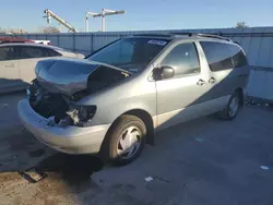 1999 Toyota Sienna LE en venta en Kansas City, KS