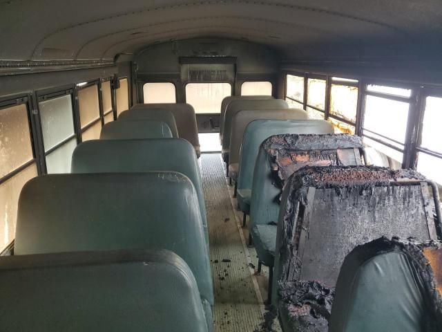 2000 Thomas School Bus