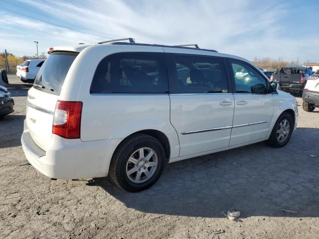 2013 Chrysler Town & Country Touring