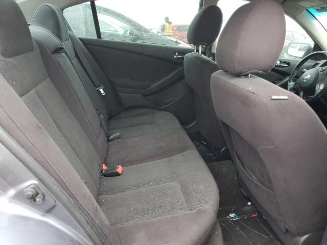 2012 Nissan Altima Base