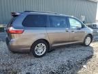 2016 Toyota Sienna XLE