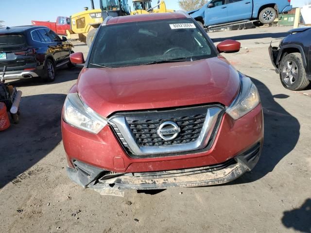 2019 Nissan Kicks S