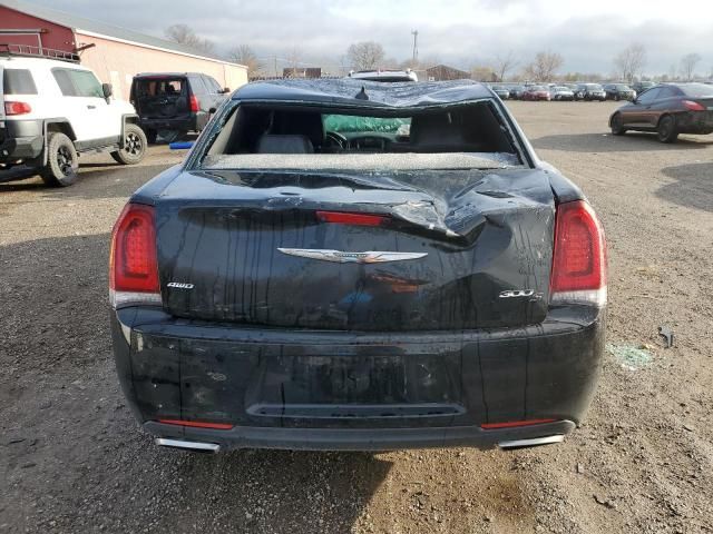 2018 Chrysler 300 S