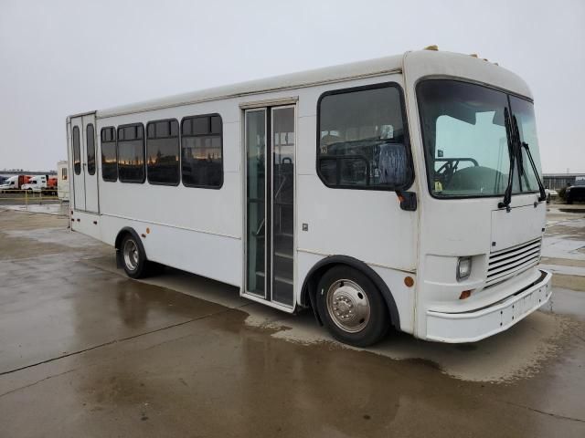 2001 Workhorse Custom Chassis Motorhome Chassis P3500