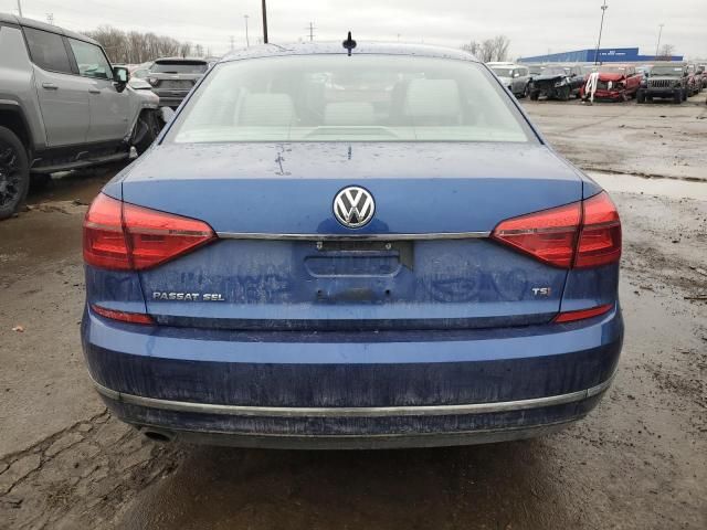 2016 Volkswagen Passat SEL