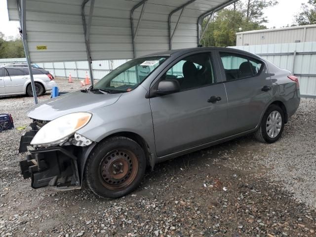 2013 Nissan Versa S