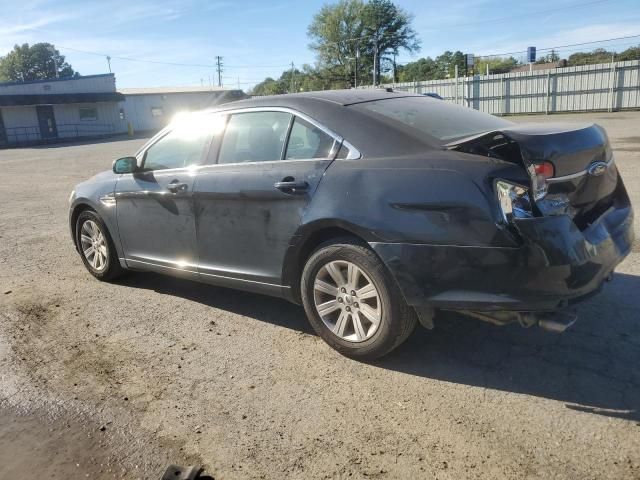 2011 Ford Taurus SE