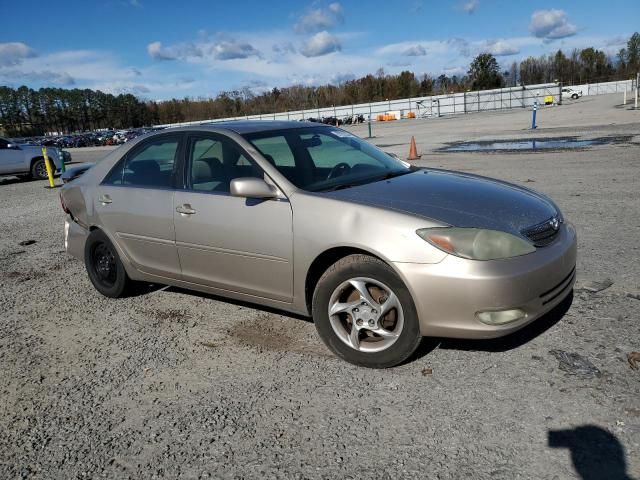 2004 Toyota Camry LE