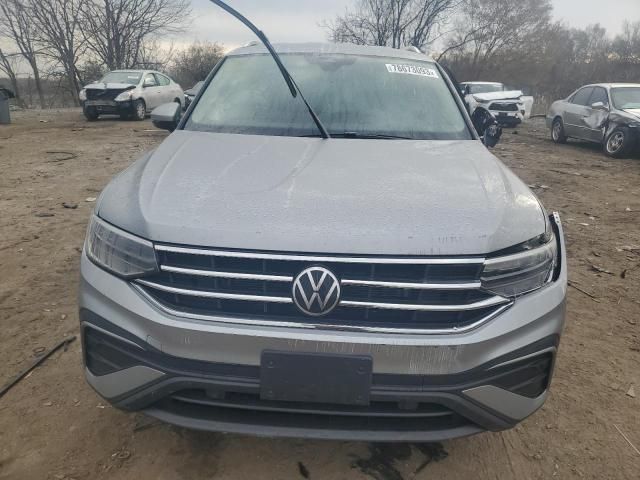 2023 Volkswagen Tiguan SE