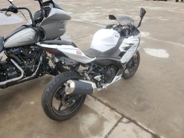 2023 Kawasaki EX400