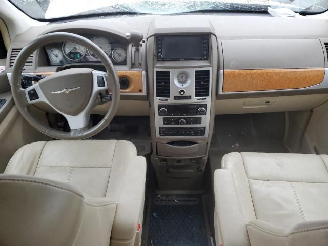 2008 Chrysler Town & Country Limited