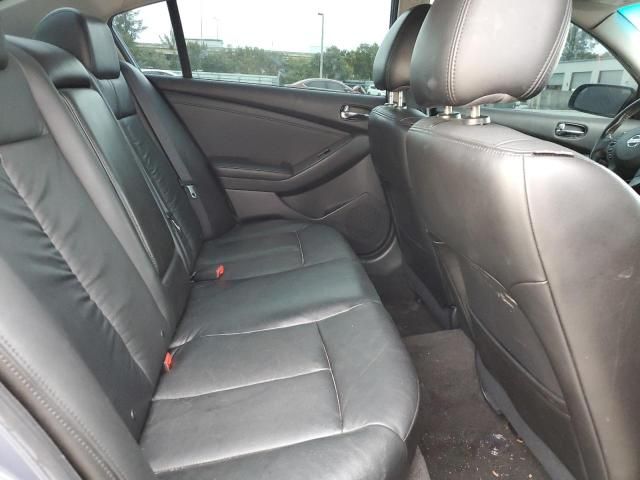 2010 Nissan Altima Base