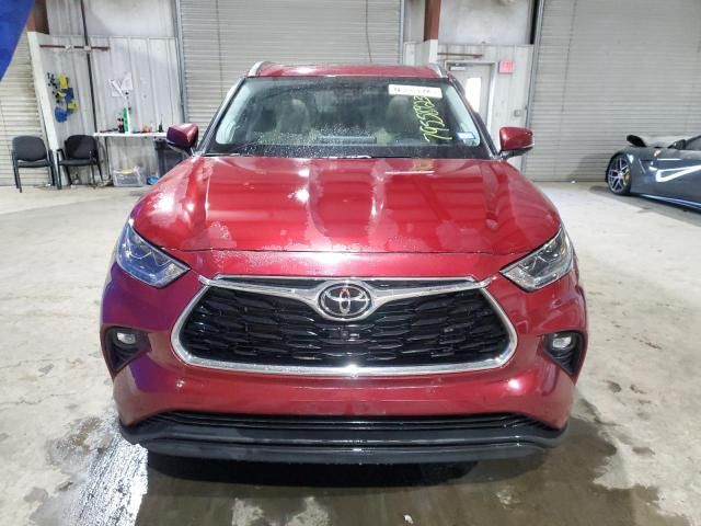 2022 Toyota Highlander Limited