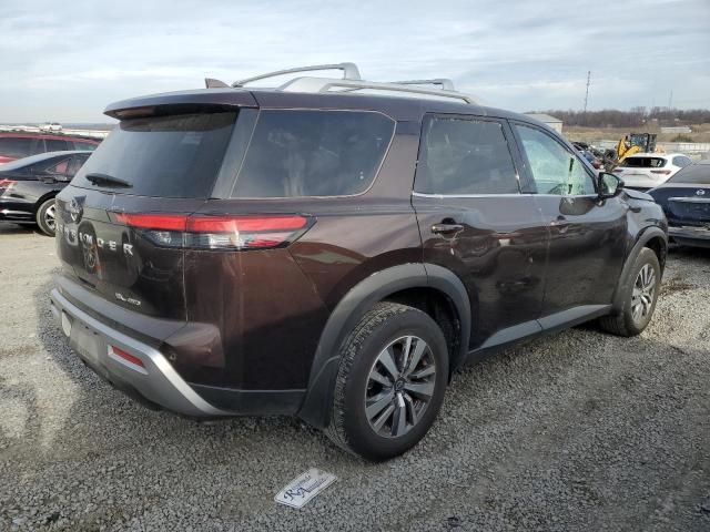 2022 Nissan Pathfinder SL