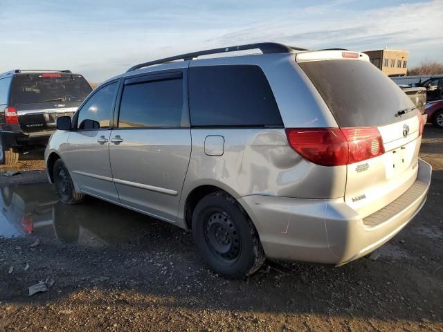 2009 Toyota Sienna CE