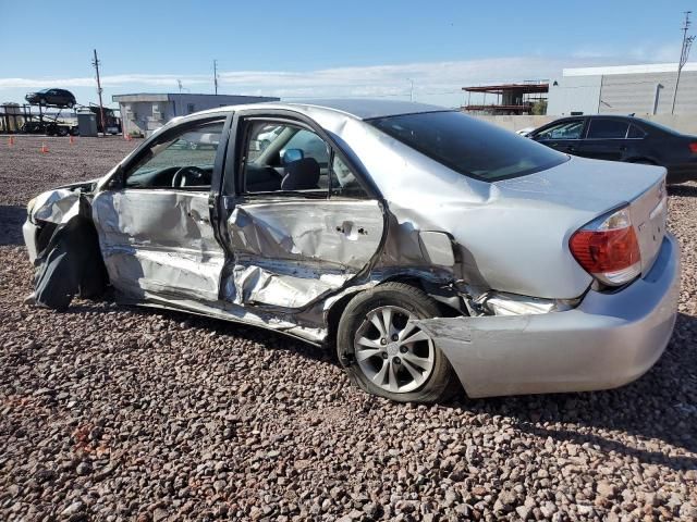 2005 Toyota Camry LE