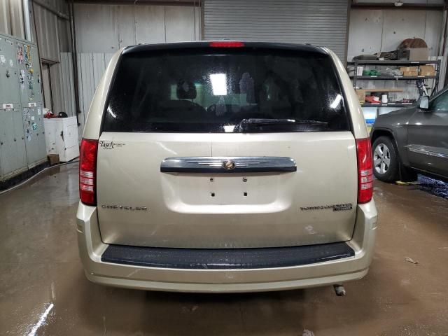 2010 Chrysler Town & Country Touring