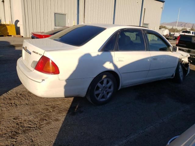 2000 Toyota Avalon XL