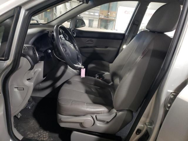 2009 KIA Rondo Base