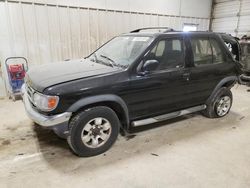 Nissan Pathfinder Vehiculos salvage en venta: 1999 Nissan Pathfinder LE