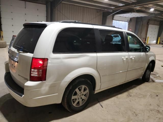 2010 Chrysler Town & Country Touring