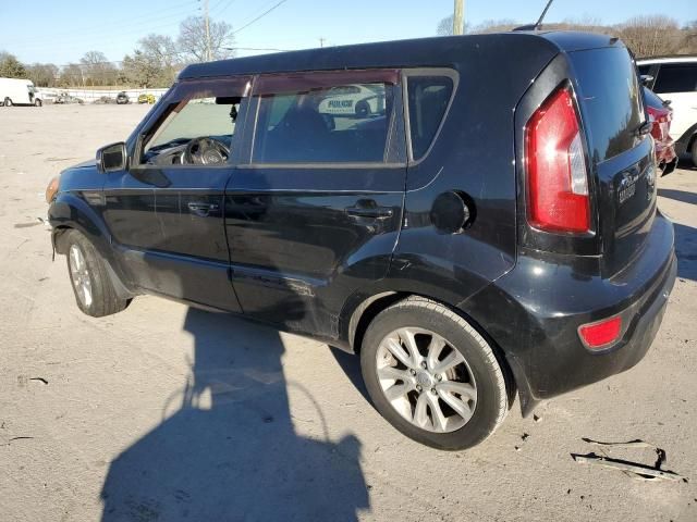 2013 KIA Soul +