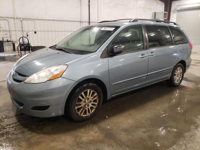 2009 Toyota Sienna CE