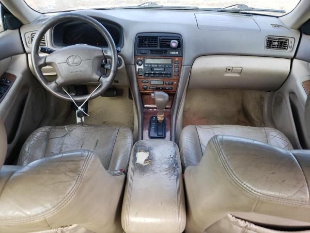 2000 Lexus ES 300