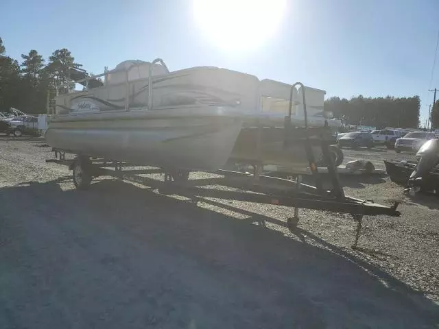 2008 Sweetwater/godfrey Marine Pontoon