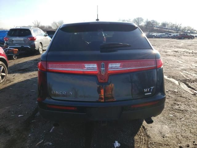 2014 Lincoln MKT