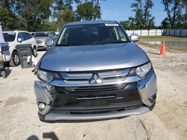 2016 Mitsubishi Outlander SE