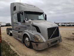 Salvage trucks for sale at San Antonio, TX auction: 2007 Volvo VN VNL