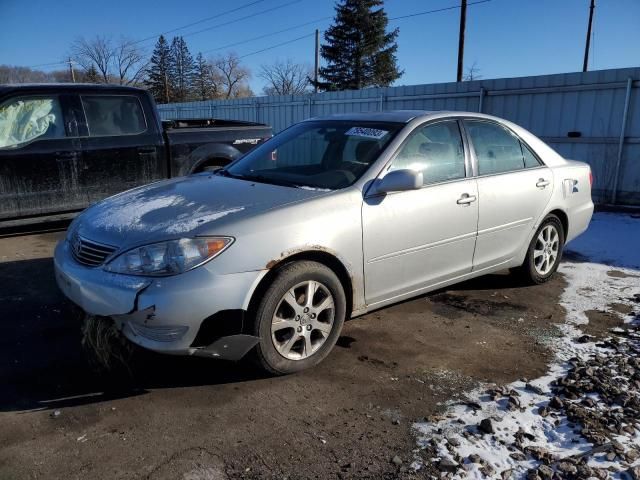 2005 Toyota Camry LE